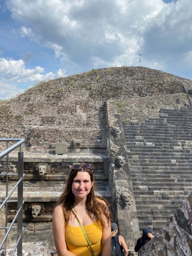 Laura McFarland smiling for a photo at Teotihuacán, Mexico