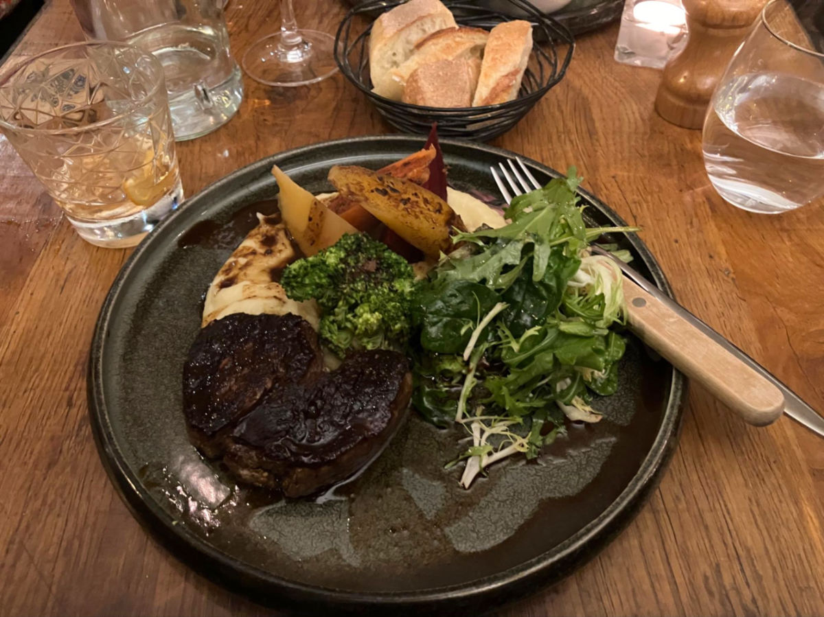 A steak dinner at Colimaçon
