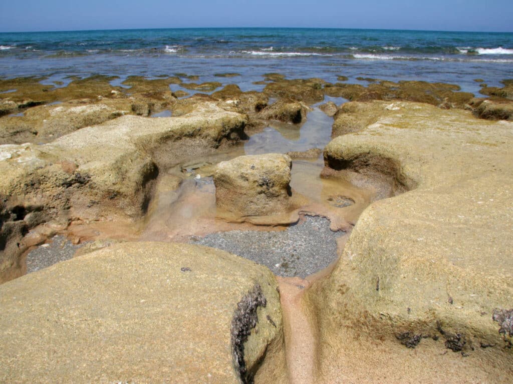View of limestone formation at the Coral Cove Park
