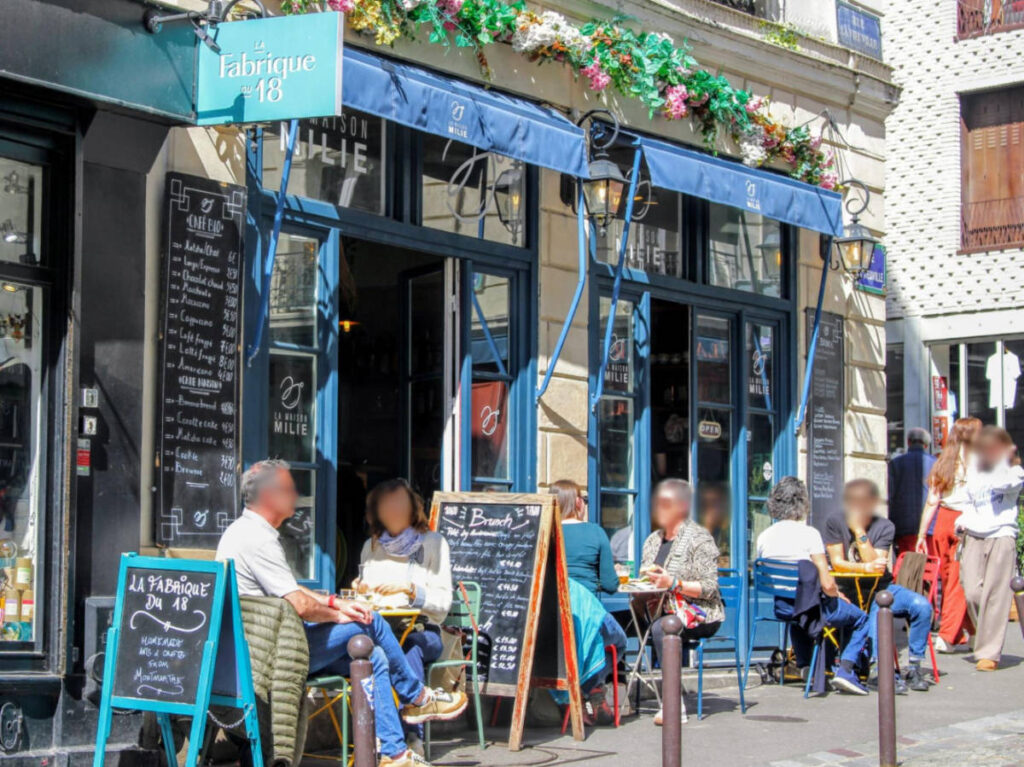 People dining at the al fresco of a local cafe in Montmartre