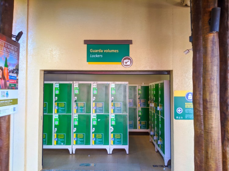 View of the lockers in Iguazu Falls