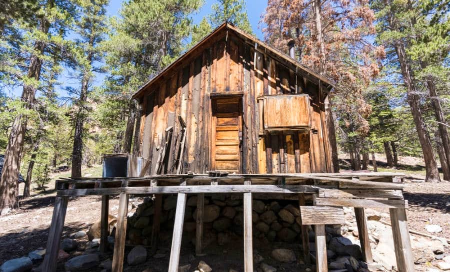 An abandoned gold mine cabin in the middle of the forest near Mammoth Lakes, California.
