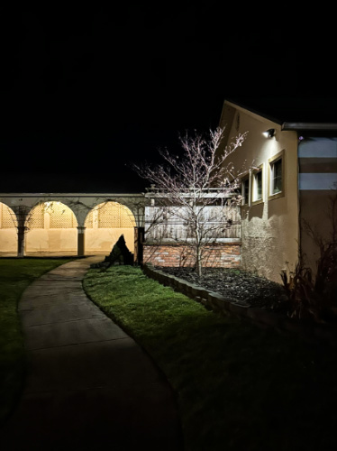 The courtyard of Manresa Castle at night
