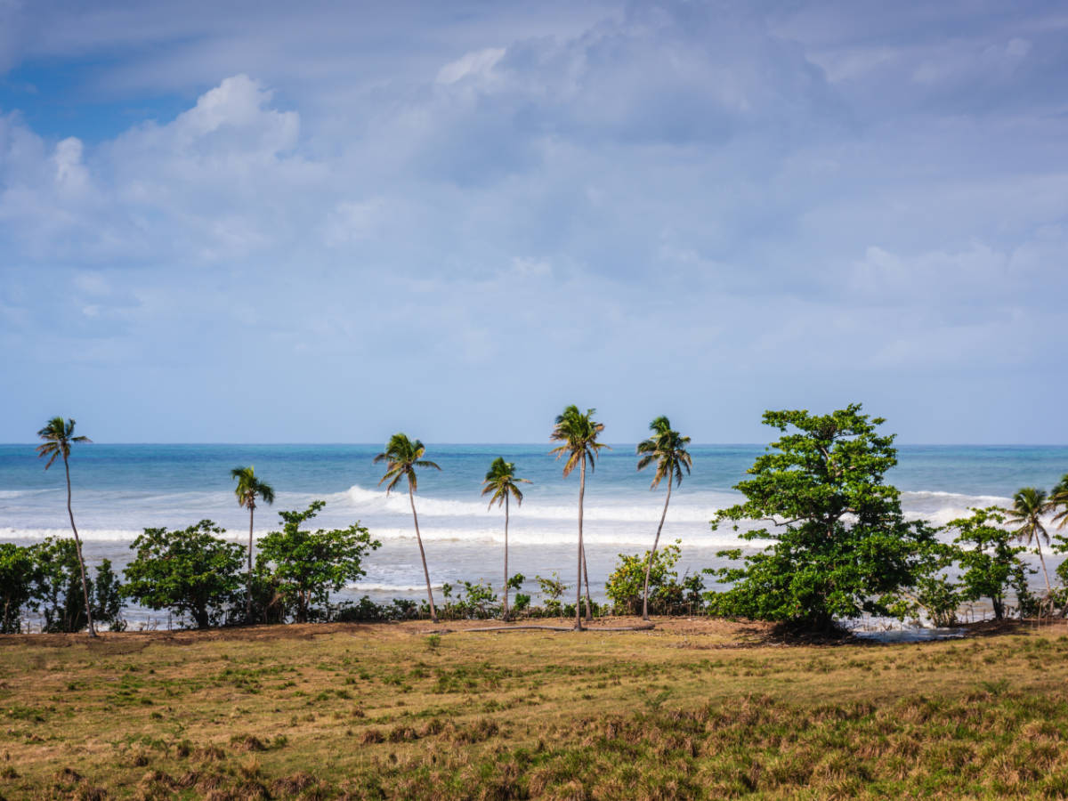Blue sky over the Maria’s Beach