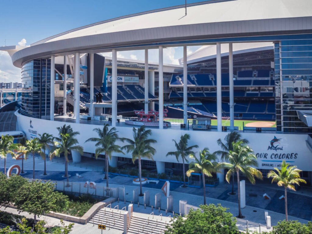View of the Marlins Park from the outside