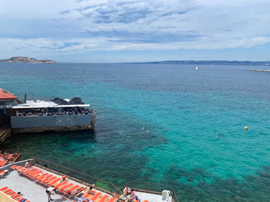 Overlooking view of the turquoise water in the coast of Marseille