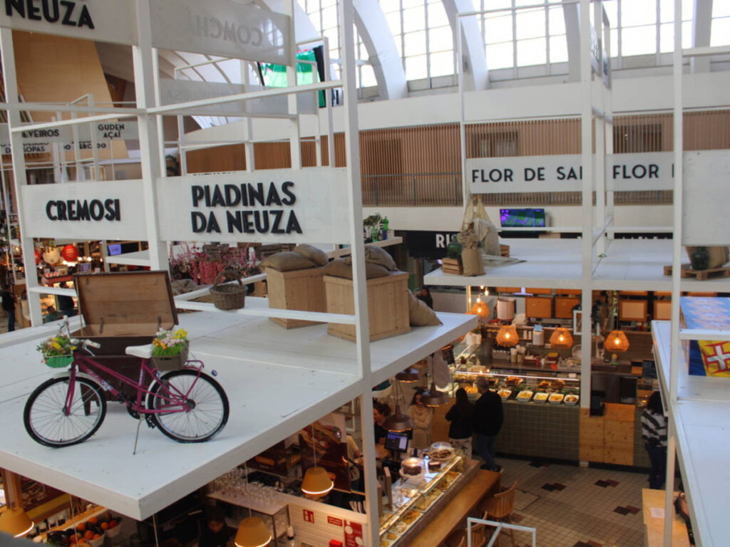 View of the shops at Mercado Bom Sucesso