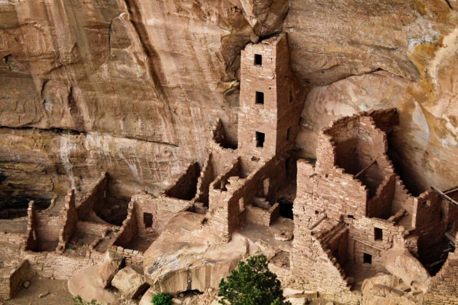 View of the cliff dwellings at the park in Mesa Verde Area