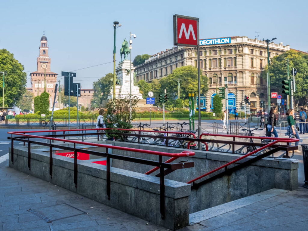 Cairoli station on Line 1 of the Milan Metro