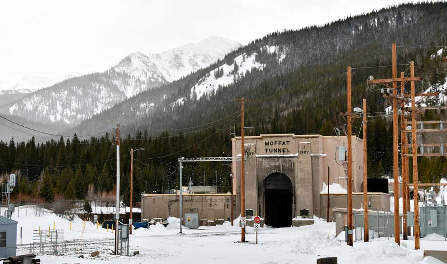 The entrance to Moffat Tunnel during winter season