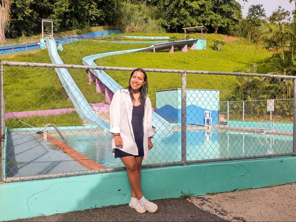 The author Vanessa Ramos smiling for a photo in Monte frio Waterpark