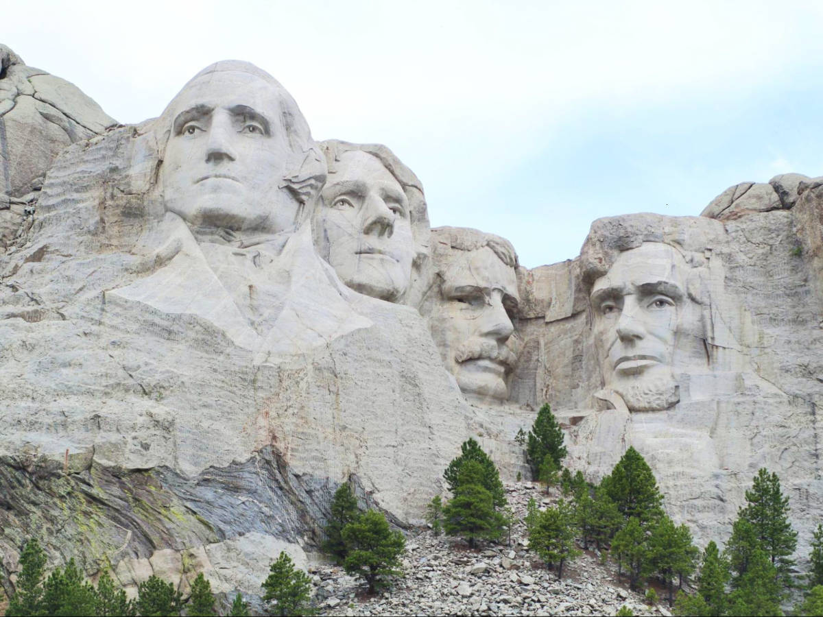 Closeup look of the massive sculpture carved into Mount Rushmore