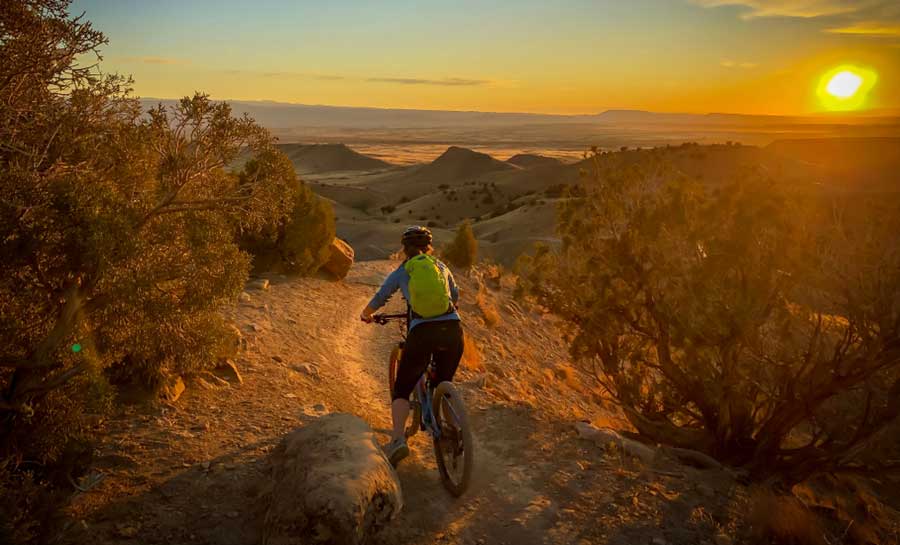 A woman enjoying mountain biking in Joe’s Ridge