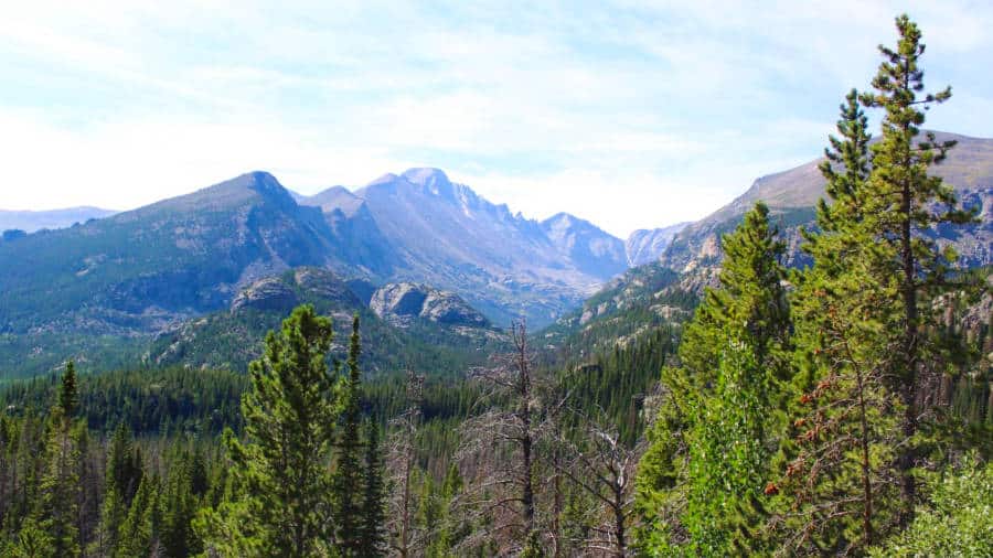 View of the mountain valleys in Emerald Lake