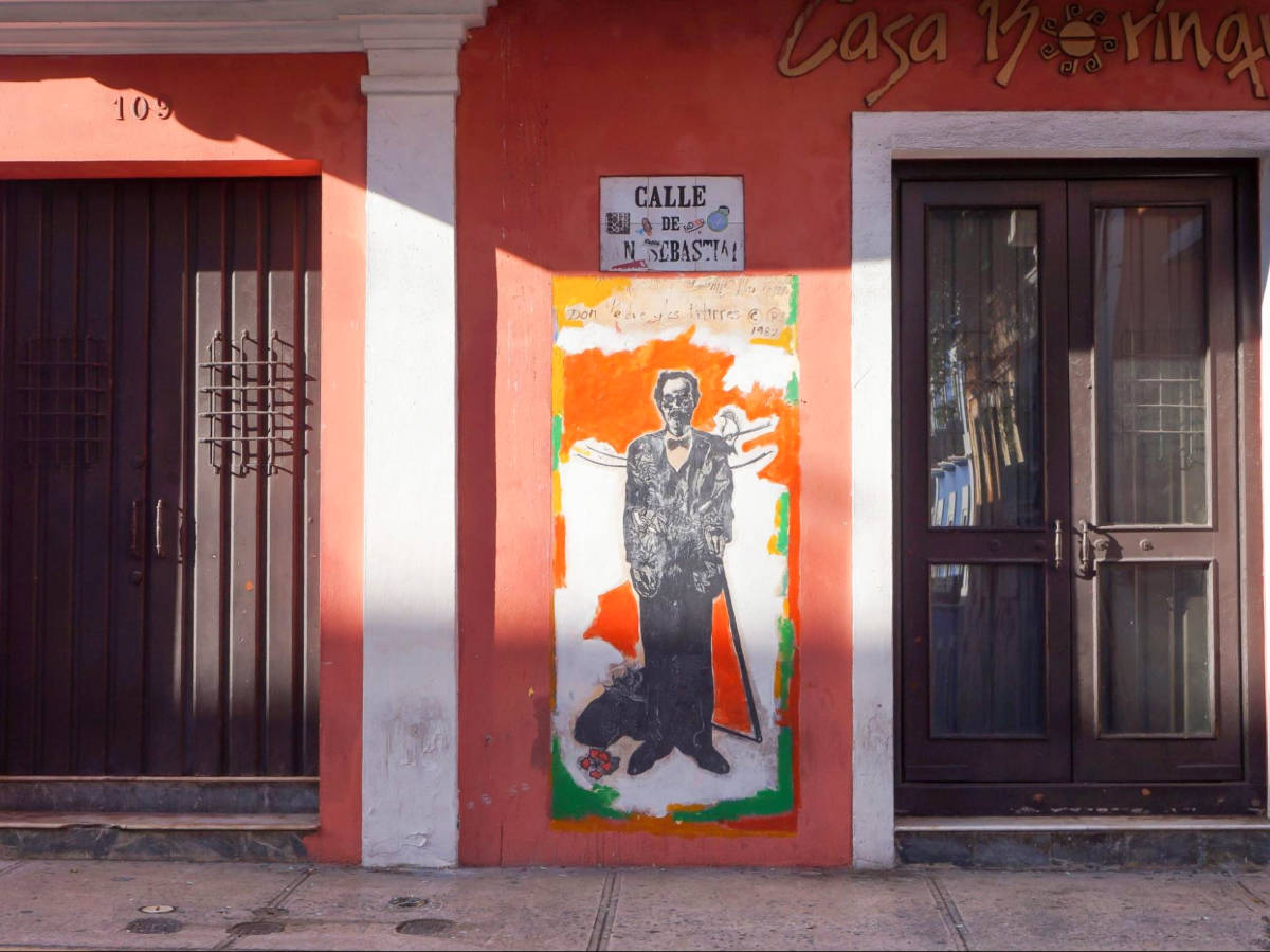 A mural outside the Calle San Sebastian