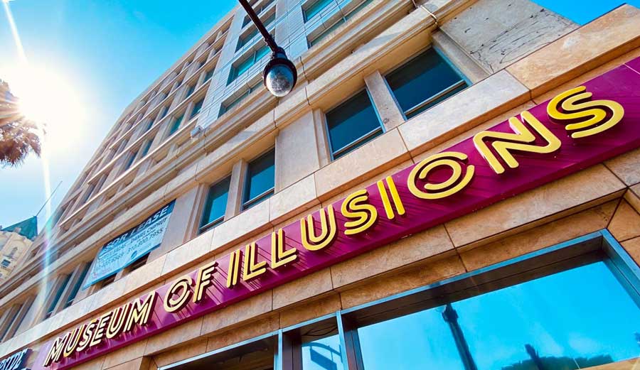 The Museum of Illusions signage on the entrance
