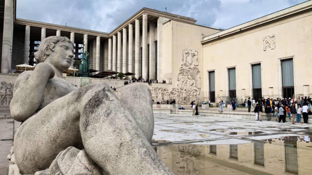 Closeup view of the statue at the Musée d'Art Moderne, one of the best museums in Paris