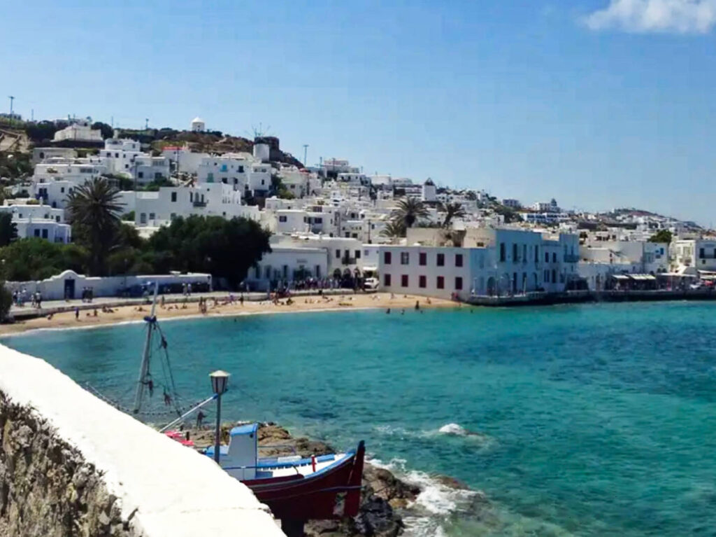 Picturesque view of the iconic island of Mykonos