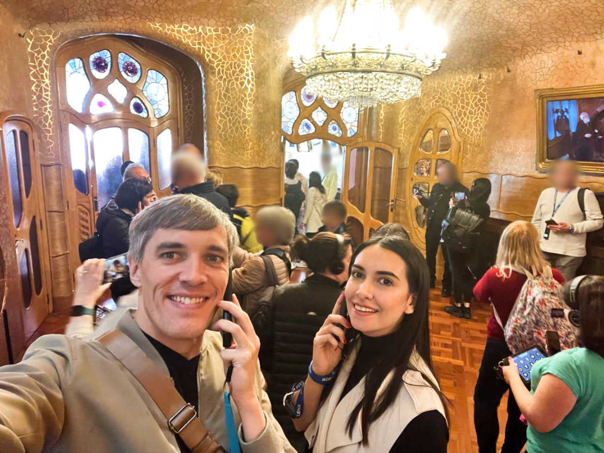Travel Lemming Founder Nate Hake and his partner Clara, enjoying their audio tour inside Casa Batllo