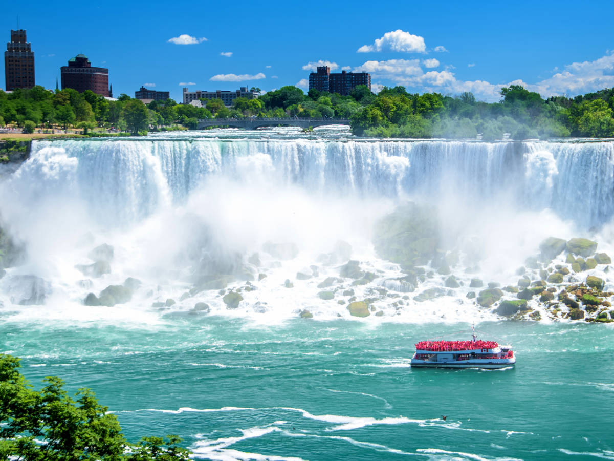 Blue sky over the Niagara Falls in New York
