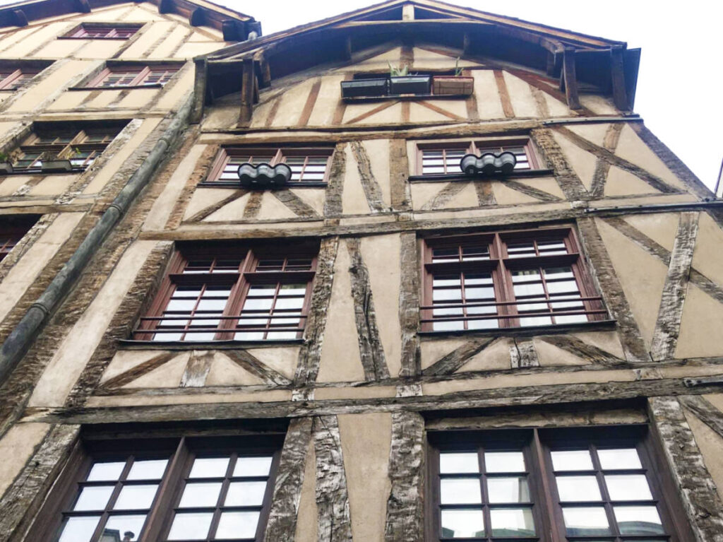 Exterior view of the old structure of Nicolas Flamel's House