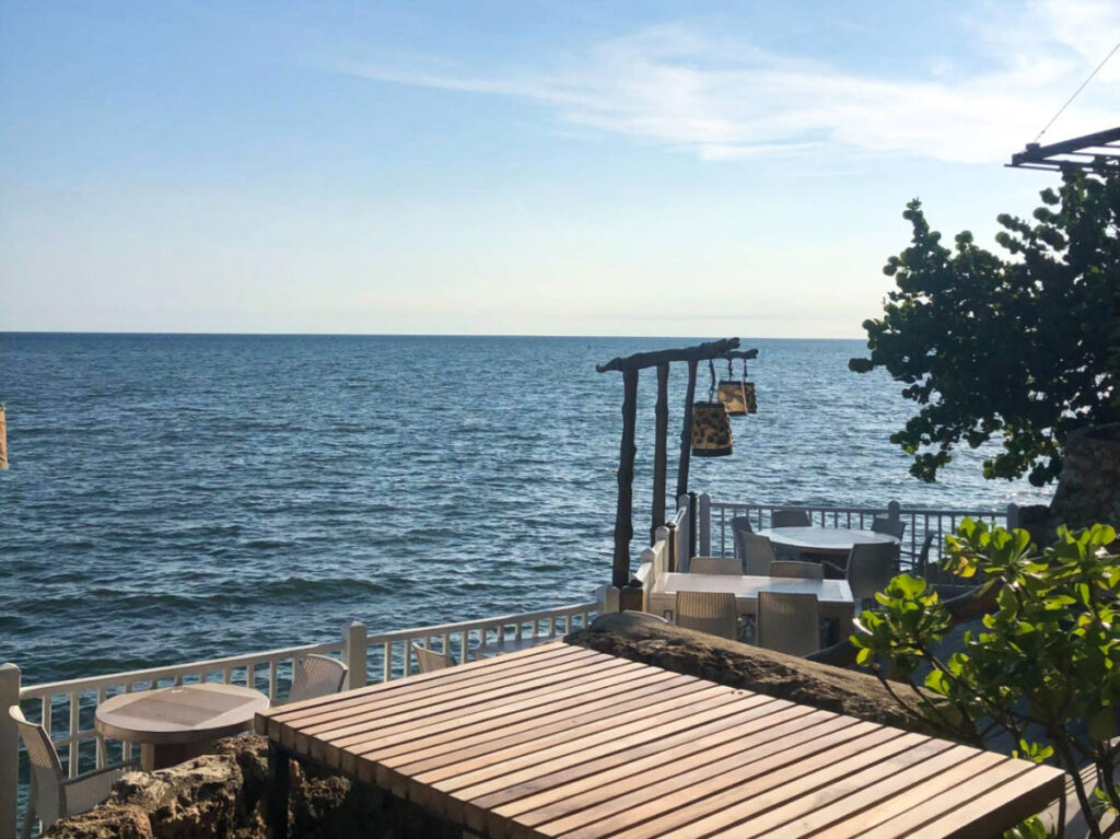The ocean view seating area at Malecon 7