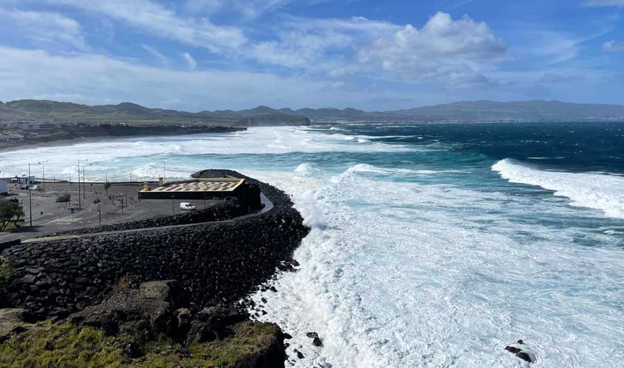 Overlooking view of waves on an ocean in Sao Miguel Island