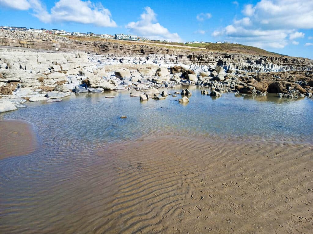 View of the rocks around Ogmore-by-Sea Beach