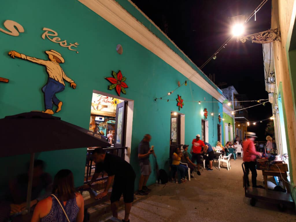 People enjoying their night on bars and restaurants in Old San Juan