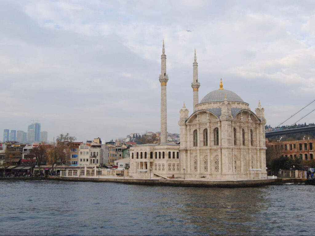A serene view of Ortaköy Mosque