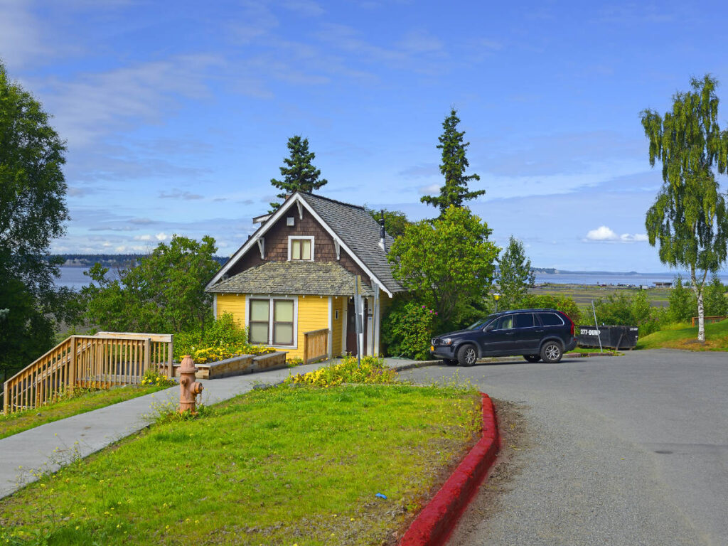 Clear blue sky over the Oscar Anderson House Museum