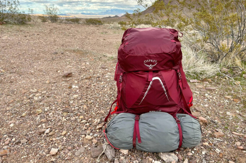 View of the front face of the Osprey Aura AG LT