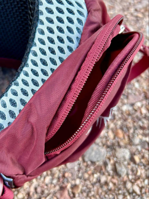Close up view of the hip belt pocket in Osprey Aura AG LT