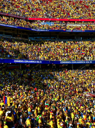 Panoramic view of the packed Levi Stadium