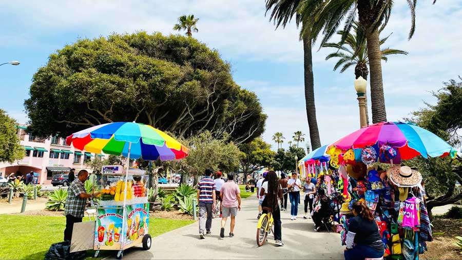 View of vendors in their stalls in Palisades Park
