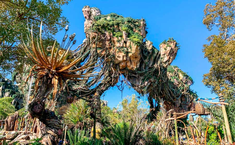 View of floating mountains in Pandora