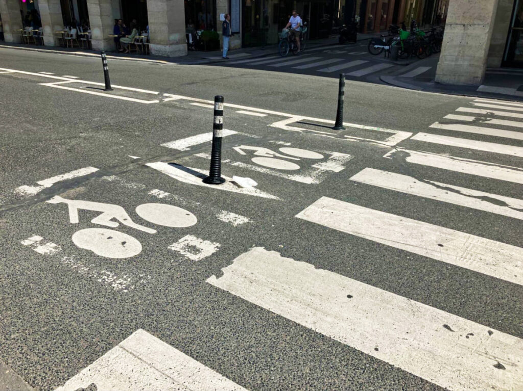 The bike lane in Paris