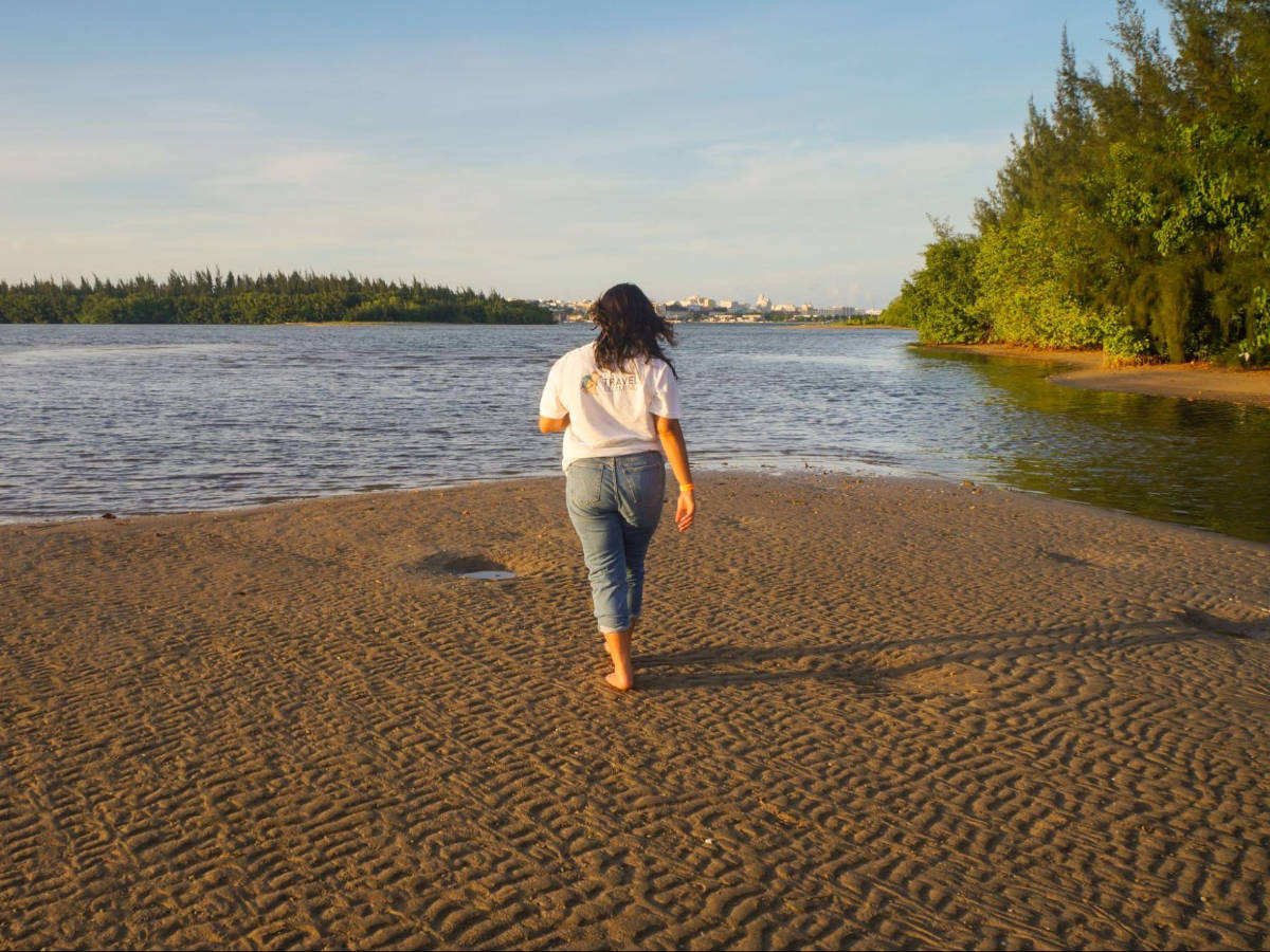 The author Vanessa Ramos enjoying her day in Paseo Pibe
