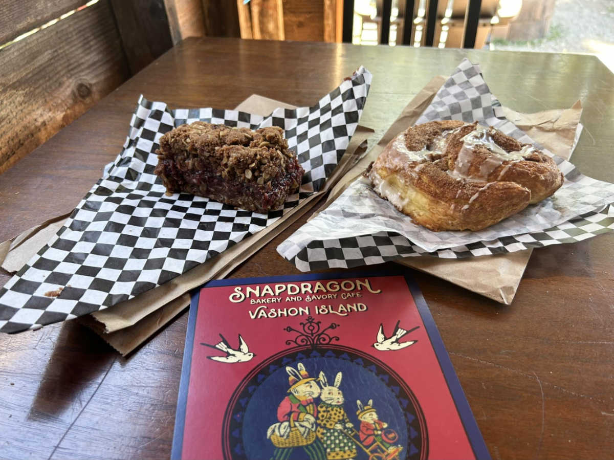 View of the two variety of pastries from Snapdragon