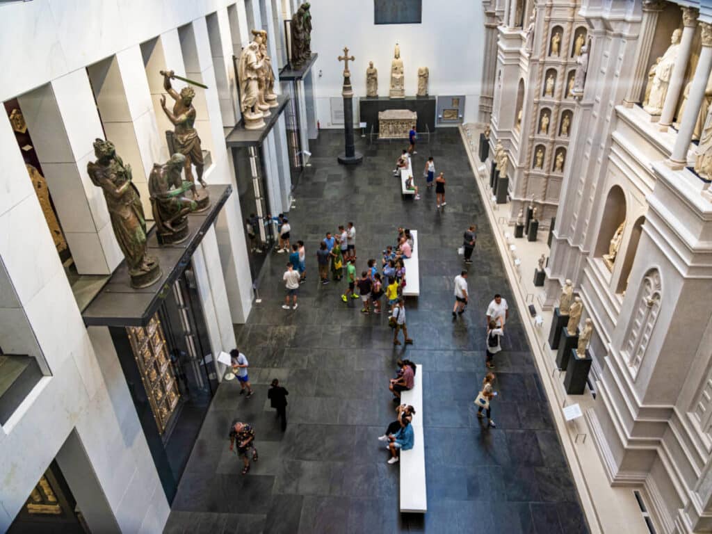 Overlooking view of the people wandering around the Opera del Duomo Museum