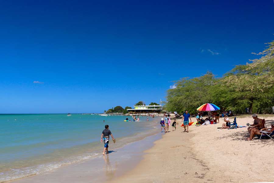 People enjoying their day in Combate Beach Resort