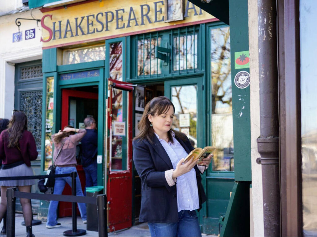 The author Rachel Kapelke-Dale outside the Perusing Shakespeare and Company