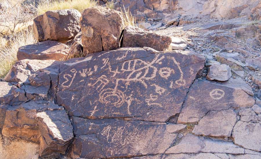 A petroglyph on a volcanic rock in Petroglyph Canyon Trail