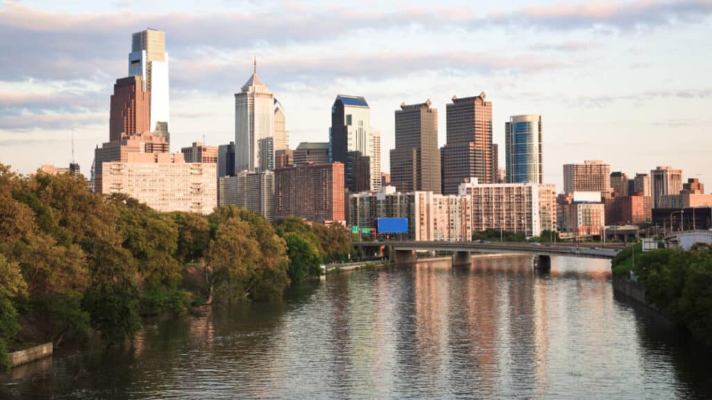 Scenic Philadelphia skyline view over the Schuylkill River at sunset