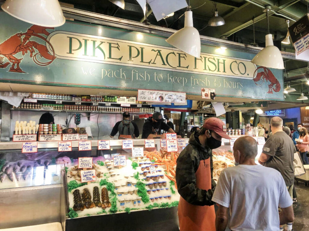 Different kinds of fish available at the Pike Place Fish Co.