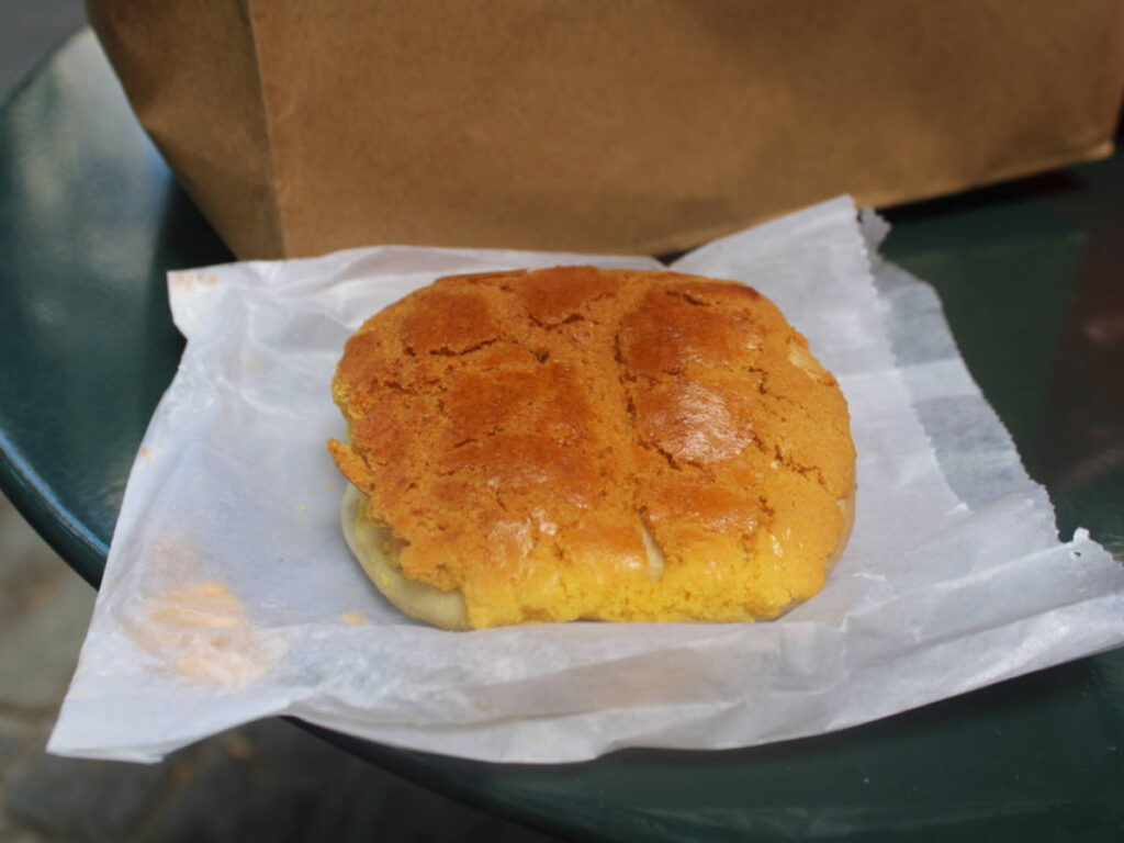 Closeup look of the pineapple pork bun from Mei Lai Wah