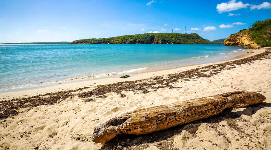 View of the blue water in Playa Jaboncillo in Guanica
