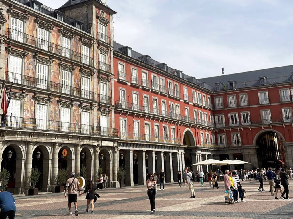 People wandering at the Plaza Mayor