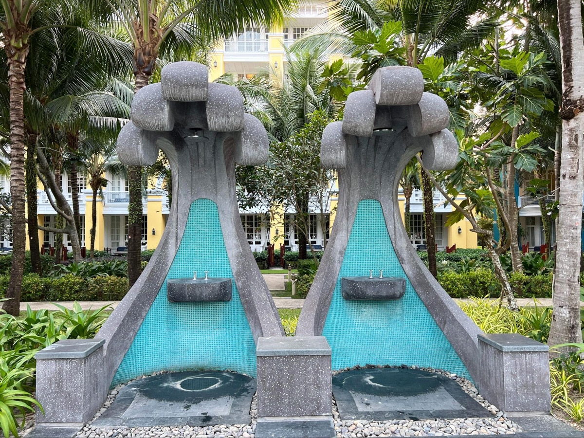 View of the pool showers at the hotel