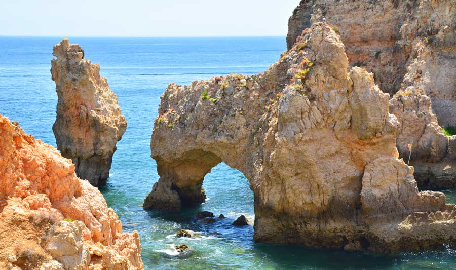 Scenic view of the Punta de la Piedad rock arches